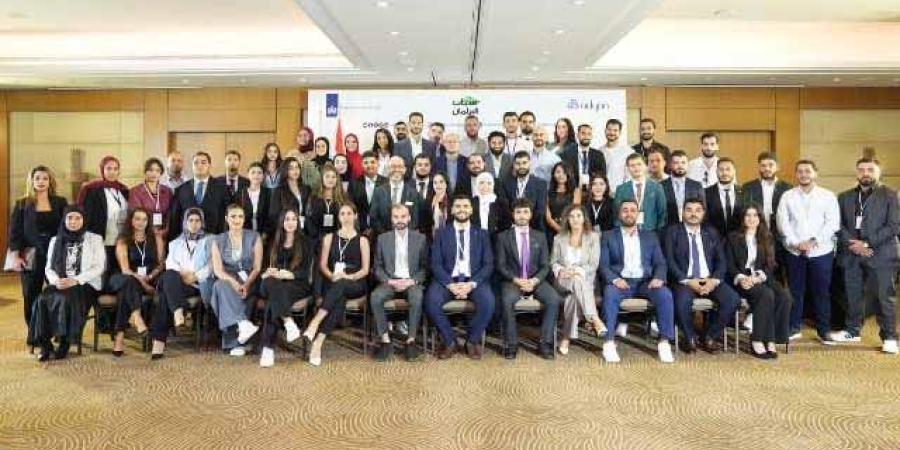 انتخاب رئيس لـ"البرلمان الشبابي النموذجي" واللجان في جلسته العامة الاولى 